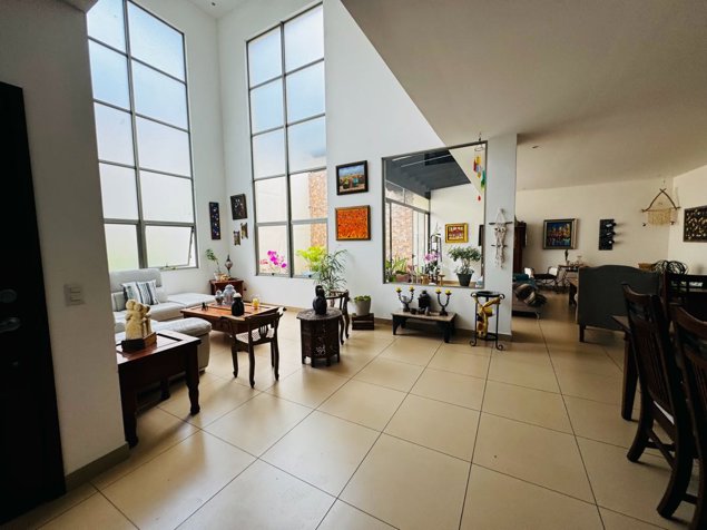 Venta de casa en Curridabat, Pinares, Condominio El Poró in Curridabat, San José — $385,000 - Photo 3 of 28