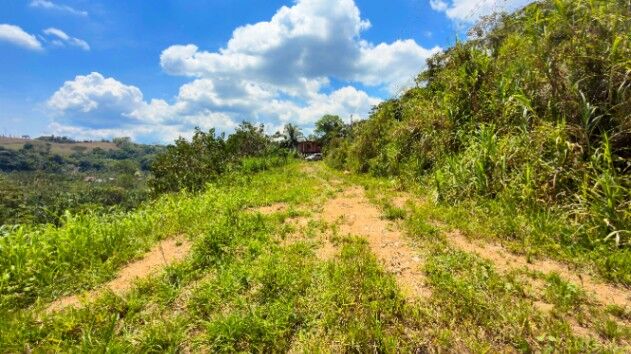 AMPLIO TERRENO DE 10.014 M2 EN VENTA CON SERVICIOS DISPONIBLES – IDEAL PARA INVERSION in San Isidro De El General, Pérez Zeledón, San José — $65,000