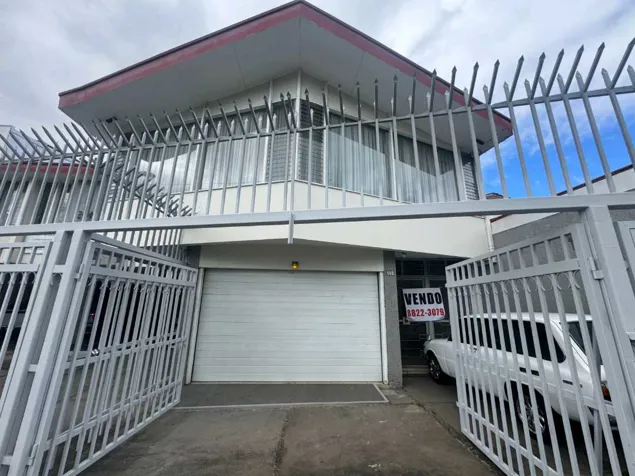 VIVE A LO GRANDE EN BARRIO ESCALANTE. en Carmen, San José — $2,400 - Foto 2 de 29