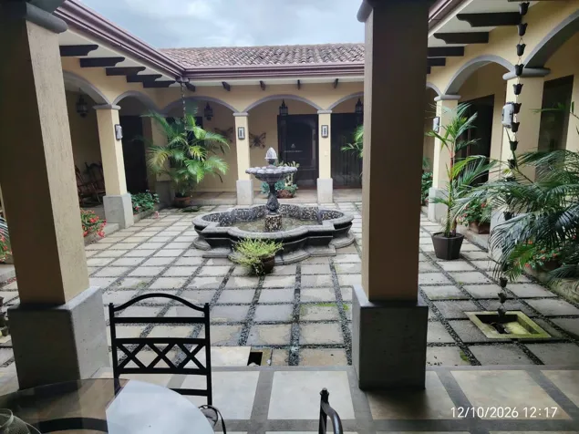 Luxury Furnished House in San Lorenzo de Heredia: Almost 50% Below Appraisal in Barrantes, Flores, Heredia — $750,000 - Photo 3 of 44