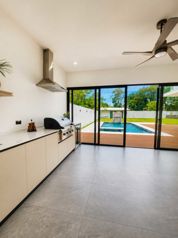 🌴 Casa de Lujo en Alquiler en Punta Leona | Piscina, Jacuzzi in Tárcoles, Garabito, Puntarenas — $3,300 - Photo 5 of 22
