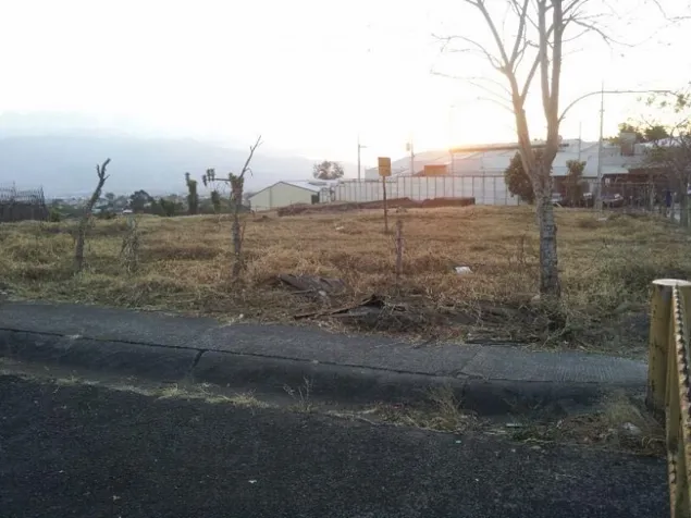 Venta de lote en Sabanilla de Uso Residencial, 3 pisos en Sabanilla, Montes De Oca, San José — $649,000