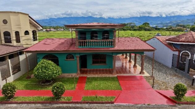 SE VENDE CASA MODERNA EN RESIDENCIAL MONTE GENERAL CON SEGURIDAD 24/7 Y UBICACION EXCLUSIVA en Daniel Flores, Pérez Zeledón, San José — ₡ 165 000 000