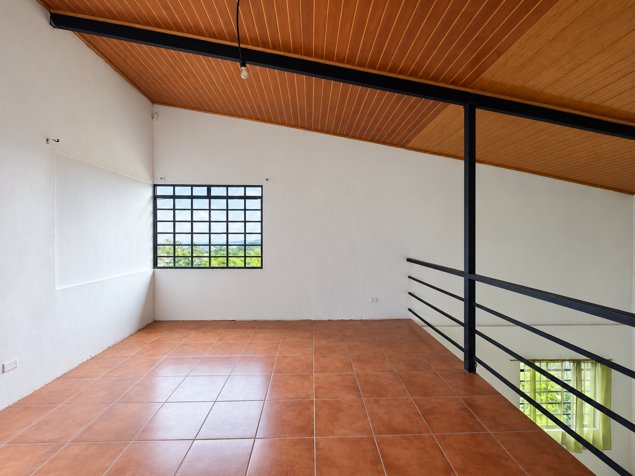 PROPIEDAD DE 10MIL METROSM, CASA DE 3 NIVELES EN CASCAJAL DE CORONADO. in Cascajal, Vázquez de Coronado, San José — ₡ 125 000 000 - Photo 2 of 13