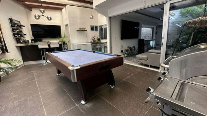 MLS-26-1053 LS VENTA CASA ESCAZU SAN JOSE en San Rafael, Escazú, San José — $380,000