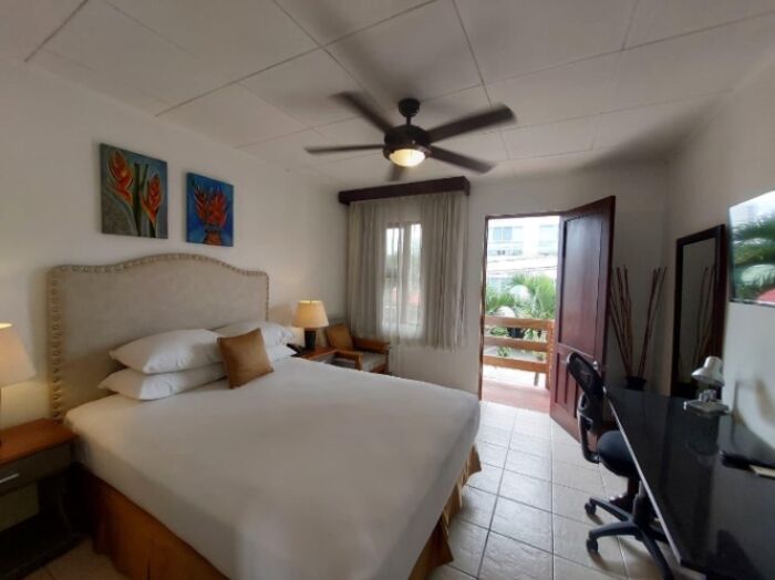 Se alquila apartamento en Mata Redonda San José 26-505 in Mata Redonda, San José — $800