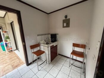 Alquiler de Casa en San Isidro de Heredia. RAH 27-3 in San Isidro, Heredia — $1,800 - Photo 4 of 16