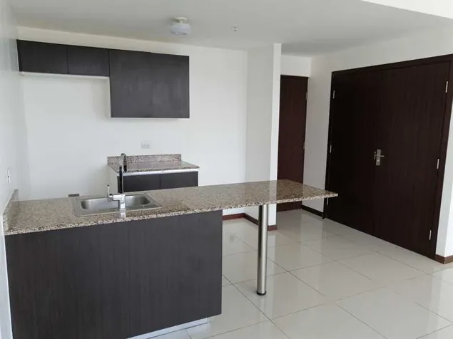 Apartamento en venta y alquiler en San Jose, amenidades 5PDC7190293 en Hatillo, San José — ₡ 75 000 000 - Foto 3 de 20