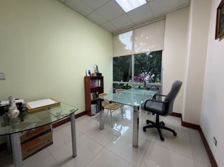 Oficina Corporativa de 90 m² en Alquiler en San Rafael de Escazú