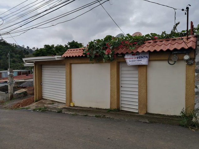 SE VENDE CASA UBICADA EN CALLE MESÉN DE TRES RÍOS / REMATE BANCARIO en Río Azul, La Unión, Cartago — ₡ 24 029 250