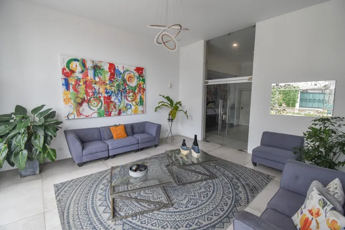 Penthouse en Vía 74 Nunciatura en Mata Redonda, San José — $550,000 - Foto 2 de 31