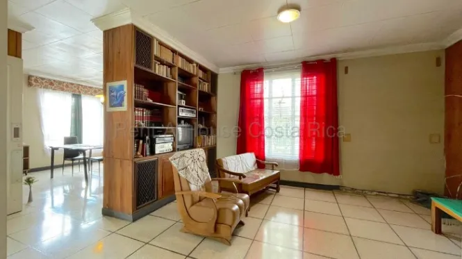 House for Sale: 1-Story House in Barrio Escalante, San José. RAH 27-167 in Carmen, San José — $850,000 - Photo 3 of 20