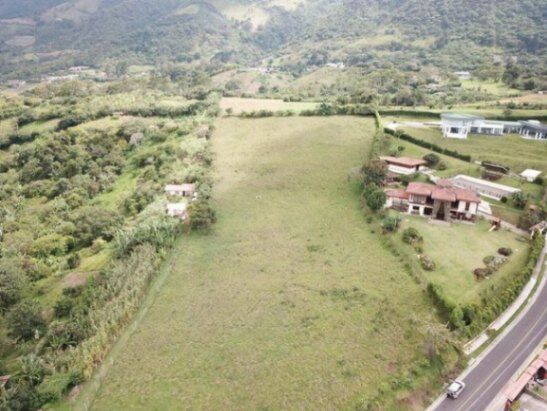 Venta de Lote en San Antonio de Escazú. RAH 25-1031 in San Antonio, Escazú, San José — ₡ 900 000 000