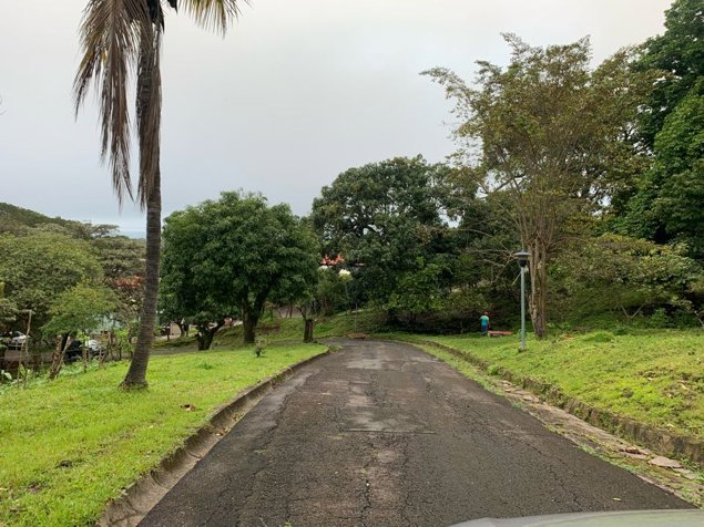 Santa Ana. Terreno de 4.8 hectareas ZRMD. Para desarrollo de casas en Santa Ana, San José — $1,800,000 - Foto 3 de 10