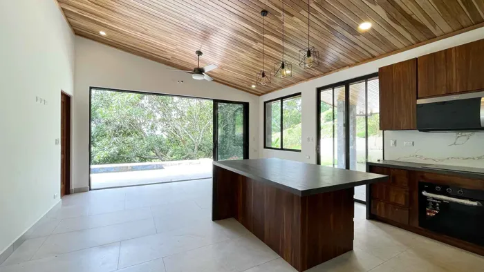 Casa nueva en venta en Atenas Costa Rica en Atenas, Alajuela — $1,700 - Foto 3 de 20