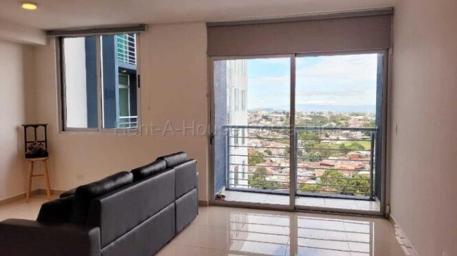 Se alquila apartamento en Cinco Esquinas Tibás 26-1502 en Cinco Esquinas, Tibás, San José — ₡ 425 000