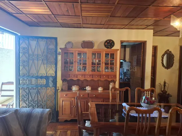 Venta de Propiedad con Uso Mixto en Desamparados #27-875 GS en Desamparados, San José — $240,700 - Foto 2 de 9