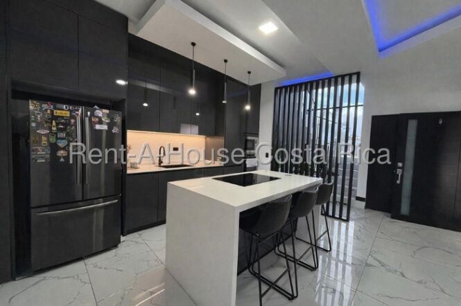 Venta de Casa en La Unión-Concepción. en Concepción, La Unión, Cartago — $260,000