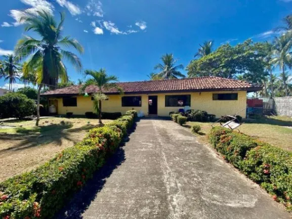 Venta de Casa en Puntarenas. RAH 25-1831 in Puntarenas — $450,000