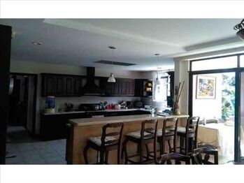 VENTA CASA, SAN JOSE, SANTA ANA, PIEDADES, CONDOMINIO BOSQUE DORADO en Piedades, Santa Ana, San José — $450,000 - Foto 5 de 7