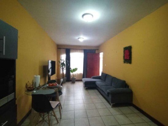 Se vende casa en CONDOMINIO COYOL DE ALAJUELA in Alajuela — ₡ 53 000 000 - Photo 2 of 26