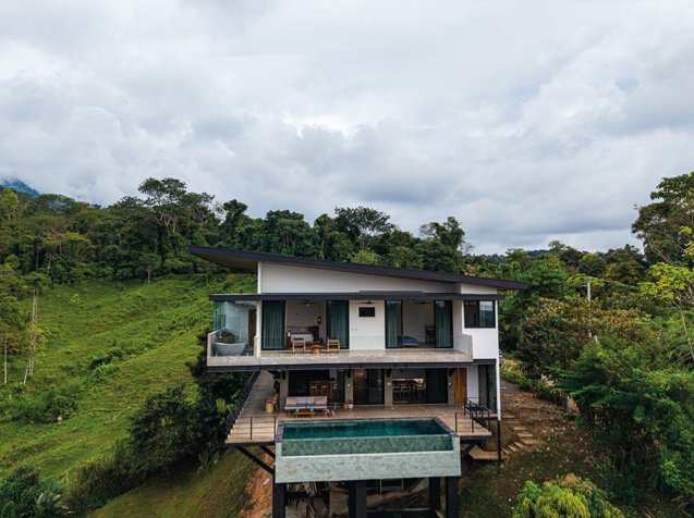 Exclusiva Casa de Lujo en Bahía Ballena en Bahía Ballena, Osa, Puntarenas — $1,450,000