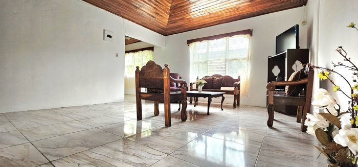 Venta de Casa y Local Comercial en Batan, Limón. en Batán, Matina, Limón — ₡ 55 000 000 - Foto 3 de 14