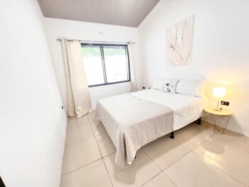 Venta de Casa en Bahia Ballena Uvita Centro en Bahía Ballena, Osa, Puntarenas — $520,000 - Foto 5 de 17