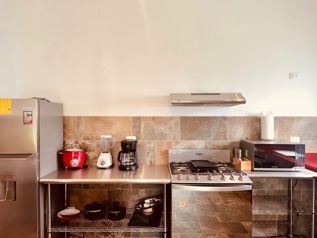 Cozy House for Rent in La Josefina, Tamarindo en Tamarindo, Santa Cruz, Guanacaste — $1,000 - Foto 4 de 9