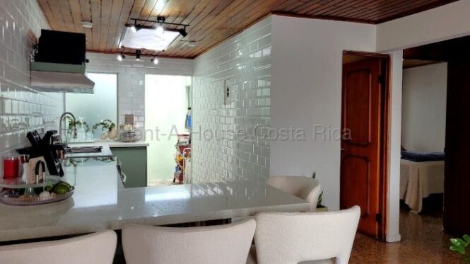 Venta de Apartamento en Tibás-San Juan. RAH 26-1571 en San Juan, Tibás, San José — ₡ 53 900 000