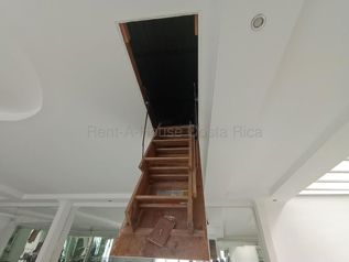 Alquiler de Casa AMUEBLADA en Catedral-San José. RAH 27-319 en Cangrejal, Acosta, San José — $1,500 - Foto 3 de 15