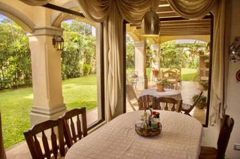 Venta de casa en Curridabat, Cipreses - En condominio in Granadilla, Curridabat, San José — $1,000,000 - Photo 5 of 21