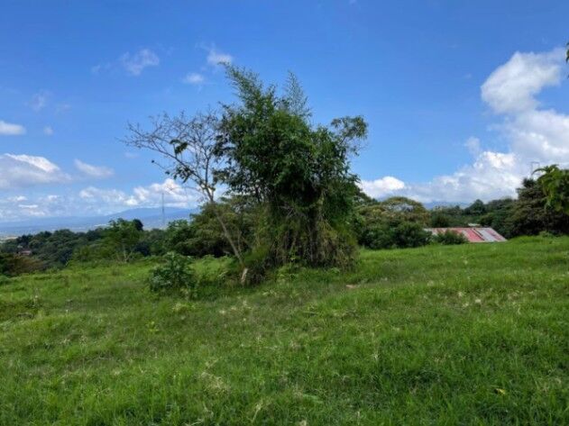 Lote en venta en San Rafael, Montes de Oca. in San Rafael, Montes De Oca, San José — $750,000