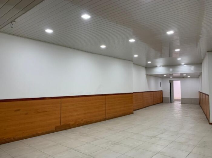 Alquiler de Amplio Local Comercial en San José / Mls. 26-1198 OFC JB in Catedral, San José — $4,000