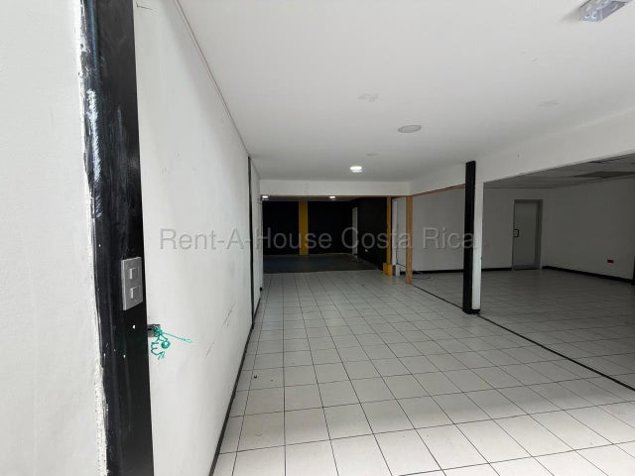 Alquiler de Local Comercial en BARRIO ESCALANTE-San José. RAH 27-732 en Carmen, San José — ₡ 700 000 - Foto 2 de 11