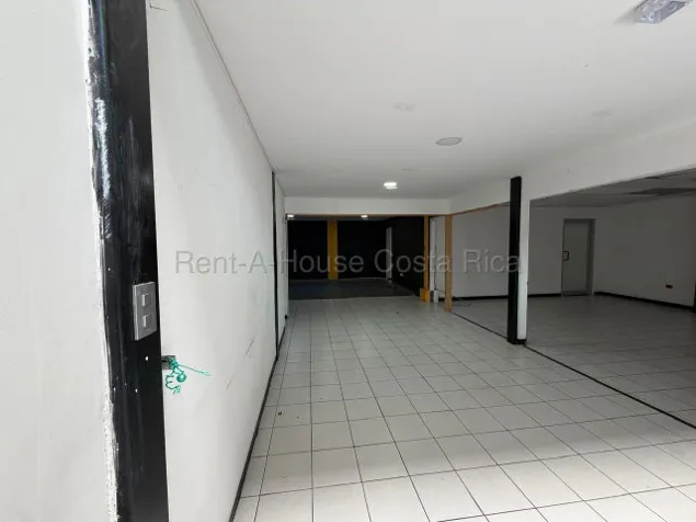 Alquiler de Local Comercial en BARRIO ESCALANTE-San José. RAH 27-732 en Carmen, San José — ₡ 700 000 - Foto 2 de 11