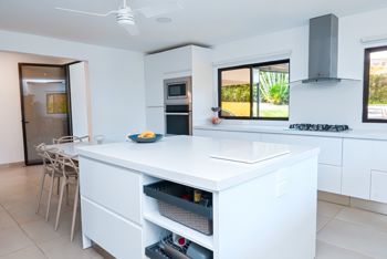 Venta de Casa de una sola planta en Santa Ana, Salitral en Salitral, Santa Ana, San José — $985,000 - Foto 3 de 23
