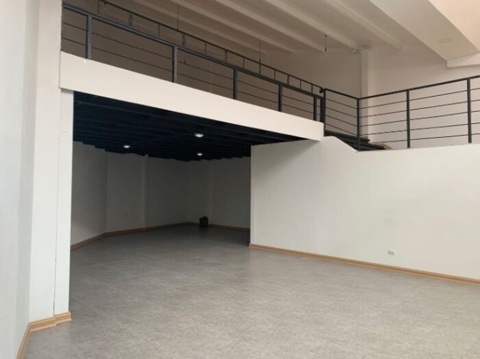 Alquiler de Local Comercial en Catedral, San José / Mls. 26-206 OFC JB in Catedral, San José — $3,000