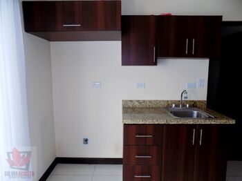 VENTA CASA - CARTAGO, CONDOMINIO NOBLEZA DE CORIS  tel: 83259589 en Tobosi, El Guarco, Cartago — 74 000 000 ₡ - Foto 5 de 18