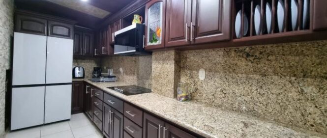 VENTA CASA CONDOMINIO ANTIGUA EN CARTAGO  TEL: 83259589 en El Tejar, El Guarco, Cartago — ₡ 150 000 000