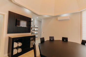 VENTA DE CASA EN CIUDAD COLON in Colón, Mora, San José — $875,000 - Photo 5 of 27
