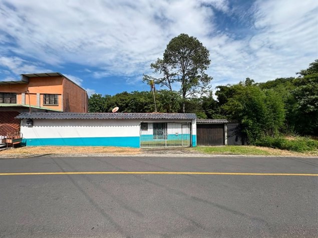 Venta de Propiedad en San Joaquín de Flores in Mercedes, Heredia — ₡ 250 000 000