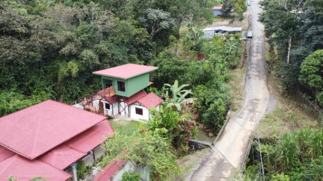 Casa en Barrio SINAI cerca de la UNA. in San Isidro De El General, Pérez Zeledón, San José — $200,000