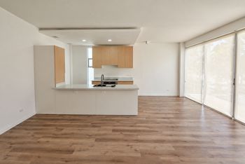 Loft Remodelado en Guachipelín de Escazú en Escazú, San José — $199,000 - Foto 2 de 18