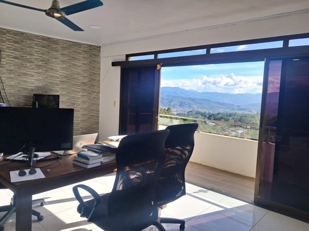 VENTA O ALQUILER DE CASA EN LA UNION DE TRES RIOS, Cartago in Aguacaliente, Cartago — ₡ 120 000 000 - Photo 3 of 21