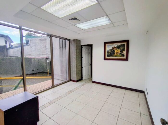 Oficentro Torres del Campo - San José  26-1510  in San Francisco, Goicoechea, San José — $2,240
