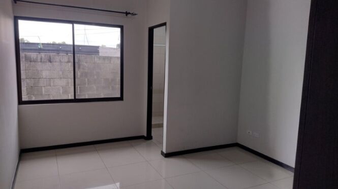 Venta de Casa en La Trinidad de Moravia.  en La Trinidad, Moravia, San José — ₡ 84 000 000