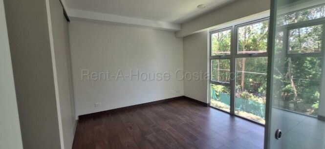 Venta | Apartamento tipo estudio con alta rentabilidad en Heredia #27-21 GS en Ulloa, Heredia — $93,200