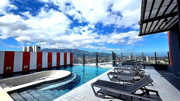 Venta de Impresionante Apartamento en Barrio Escalante-San José.  in Carmen, San José — ₡ 115 000 000