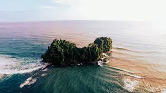 GRAN TERRENO ECOLOGICO PUNTA MONA, GANDOCA MANZANILLO in Limón — $700,000